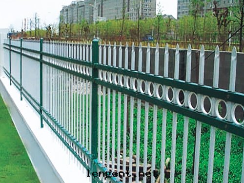 热(rè)浸鋅栅欄